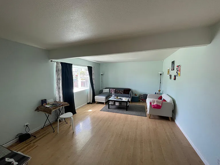 42838 Homewood St — Photo 7