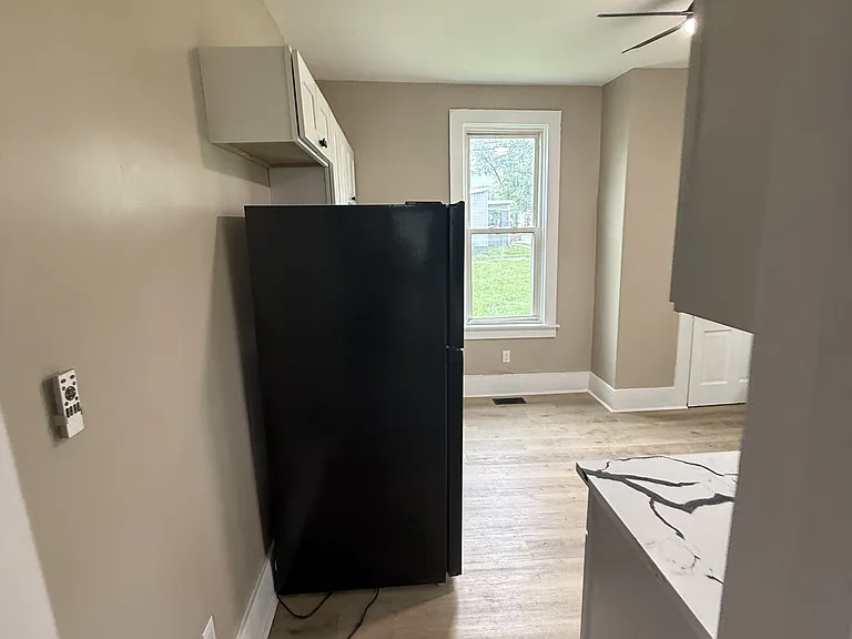 211 Gallagher Ave #211 — Photo 4
