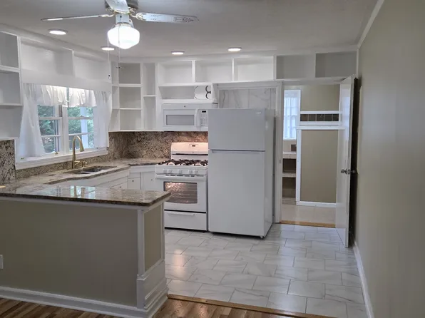 210 Williams St, Oxford, GA 30054