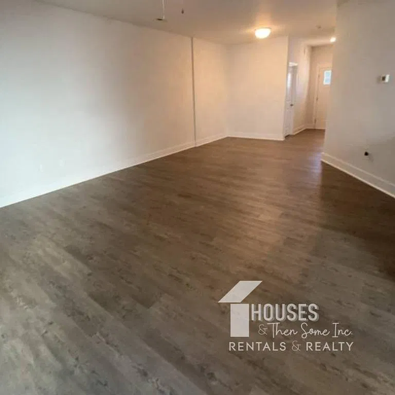 235 Marshland Lane — Photo 3
