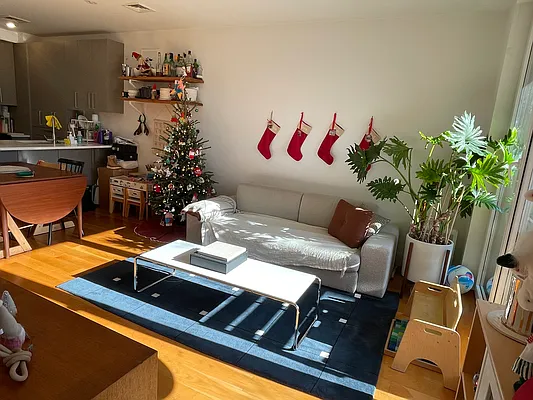 Rented by Belvedere Bridge Realty, LLC | media 3