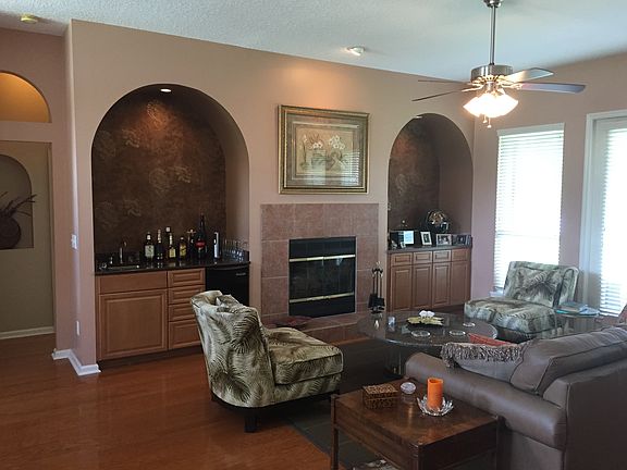 Great Room and Wet Bar