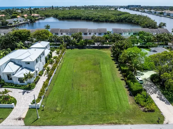 21 Hudson Ave, Boynton Beach, FL 33435