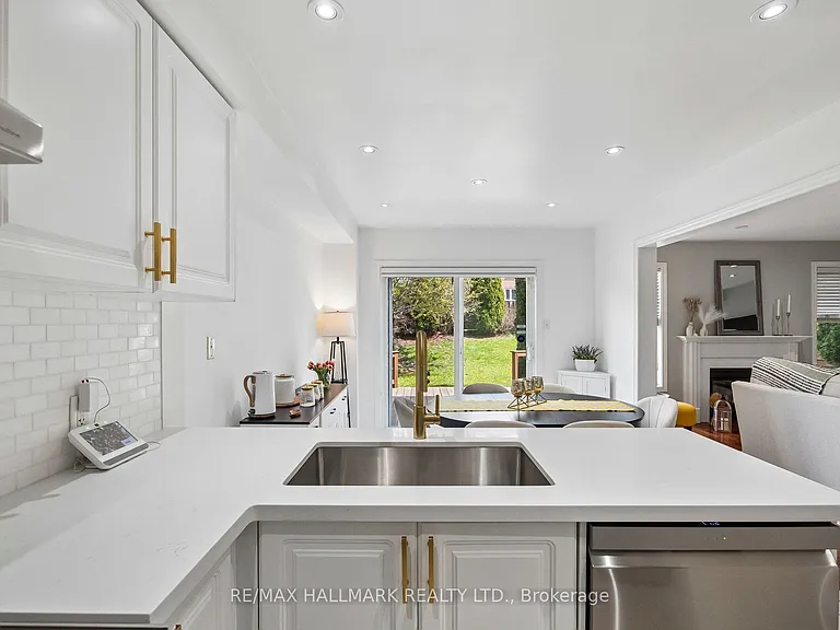 43 Nobbs Dr — Photo 20