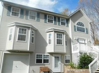 387 Bull Mill Rd, Chester, NY 10918