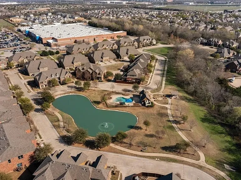 4433 Blackjack Oak Dr — Photo 26