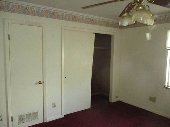 4th image of 519 E Long St