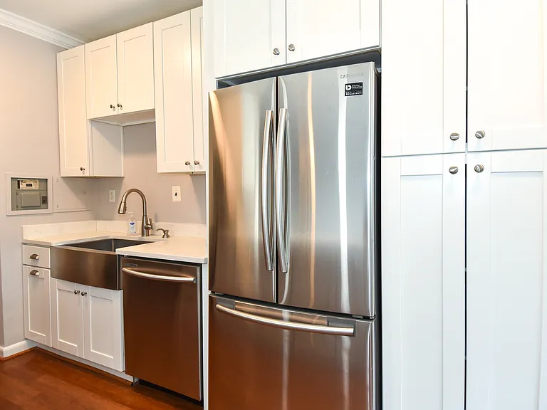 4401 Lee Hwy — Photo 17