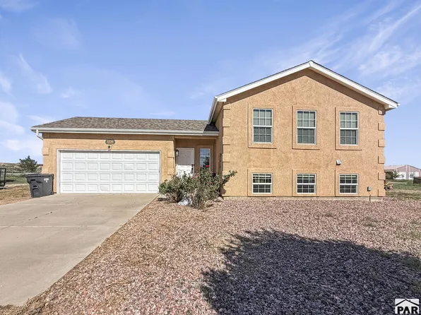 1256 N Donna Ln, Pueblo West, CO 81007
