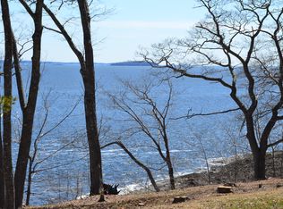 2 Devin Dr, Camden, ME 04843