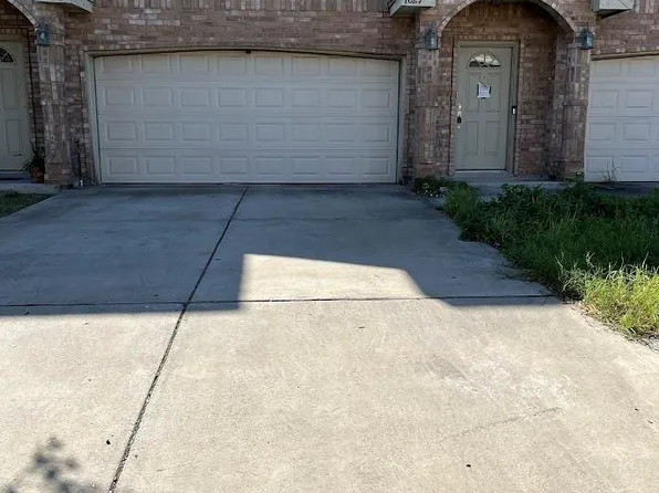 1029 Yellow Hammer St, Rio Grande City, TX 78582