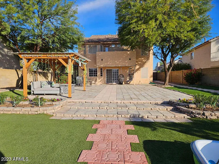 11015 W Laurelwood Ln — Photo 11