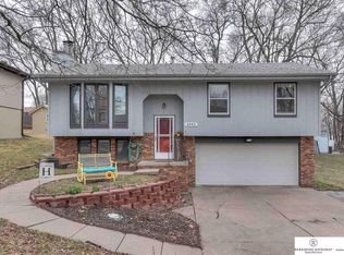 5843 S 49th Ave, Omaha, NE 68117