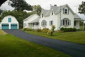 2nd image of 25 Lake Rd