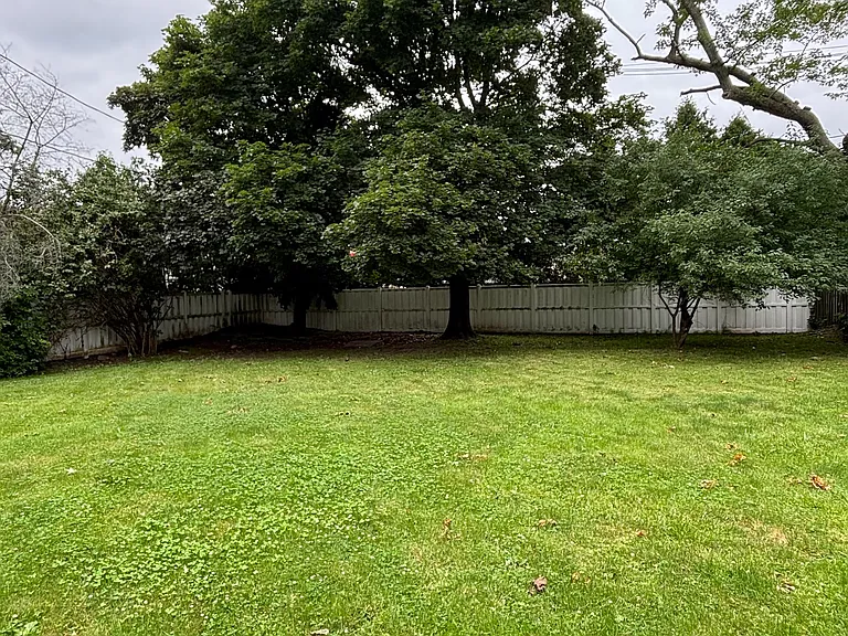 Westfall Rd — Photo 18