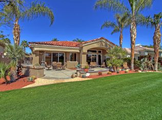 867 Mesa Grande Dr, Palm Desert, CA 92211