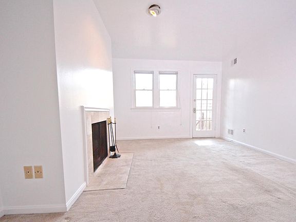 Livingroom 3
