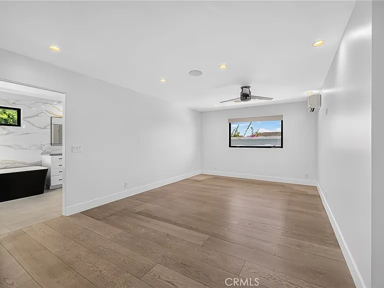 17 Monarch Bay Dr — Photo 40