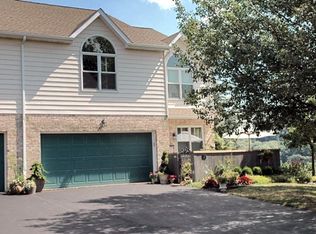 113 Pinnacle Point Dr, Lancaster, PA 17601
