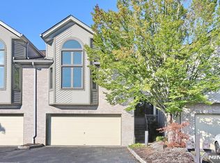 814 Hemlock Ct, Norwood, NJ