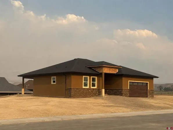 3819 Chestnut Drive, Montrose, CO 81401