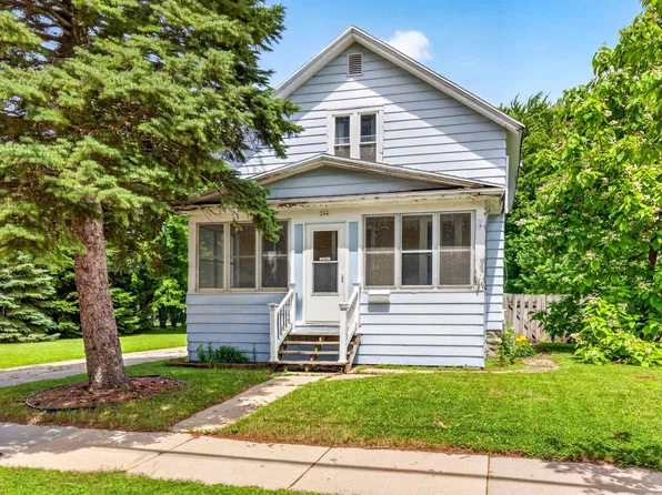 244 W 19th Ave, Oshkosh, WI 54902