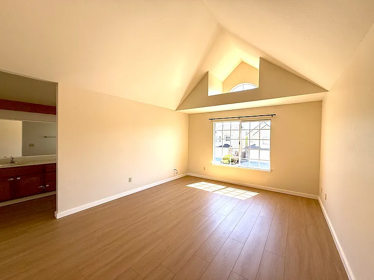 1590 Adolfo Dr — Photo 5