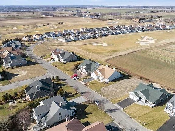 5th image of Tyler Dr