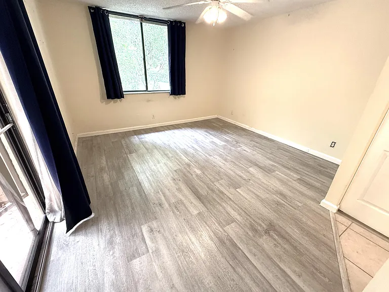 8141 Severn Dr #D — Photo 9