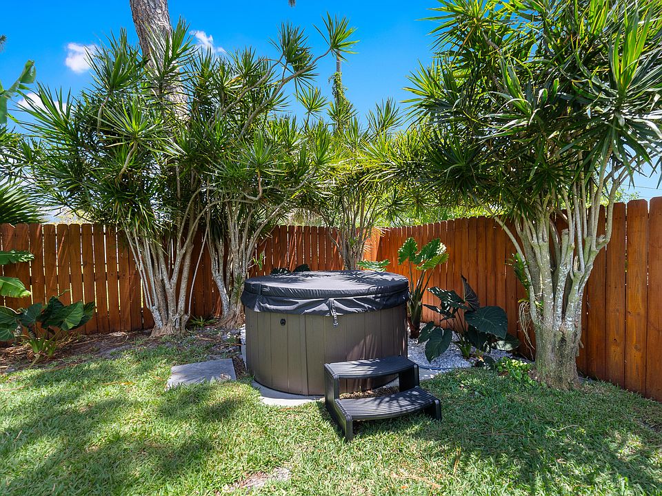 1st image of 966 37th Avenue