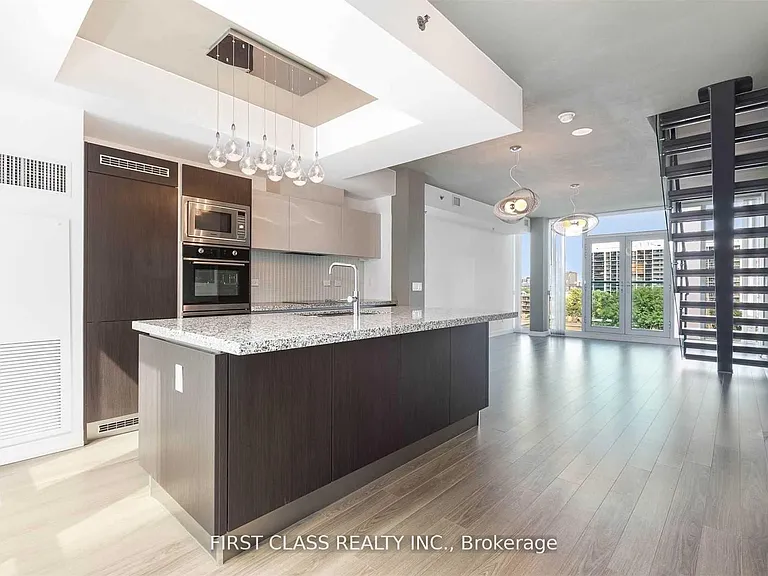 220 George St #907 — Photo 3
