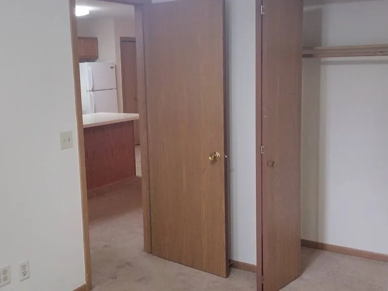 1770 W State St — Photo 14