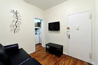 Rented by Eisenberg Exclusives