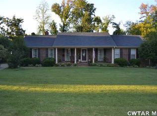 216 Chickering Rd, Jackson, TN 38305