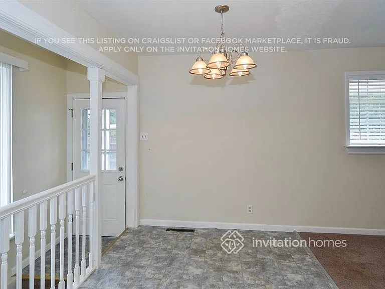 1351 Oswego St — Photo 7