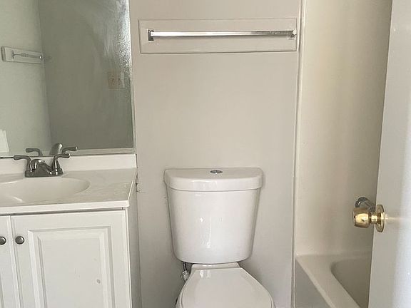 2nd image of 2526 Sweetridge Ct