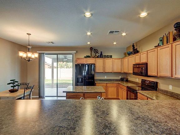 4th image of 32288 N Margaret Way