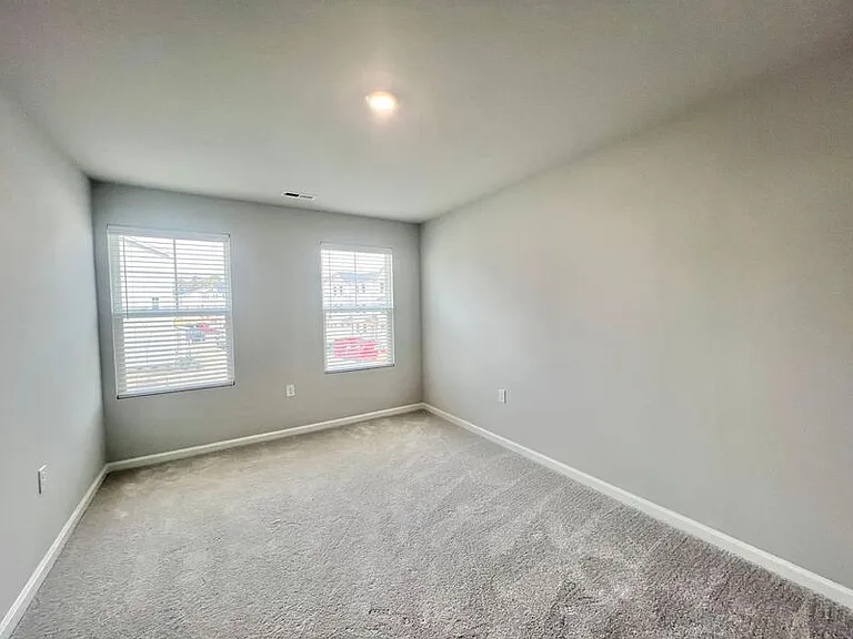 208 Garden Vine Trl — Photo 14