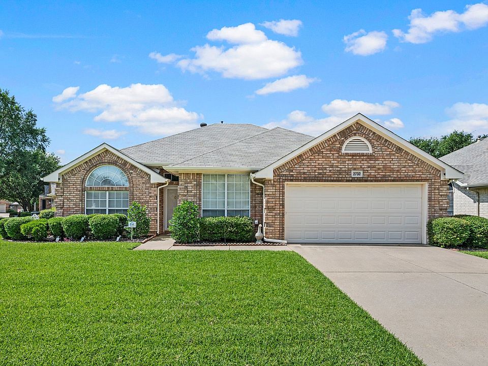 1st image of 2732 Crystal Glenn Cir