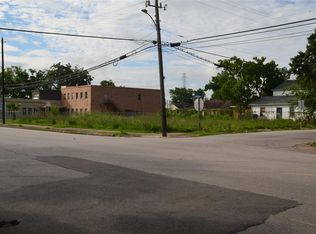 5200 Lawndale St, Houston, TX 77023