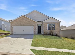 5017 Benelli Dr, Lebanon, TN 37090