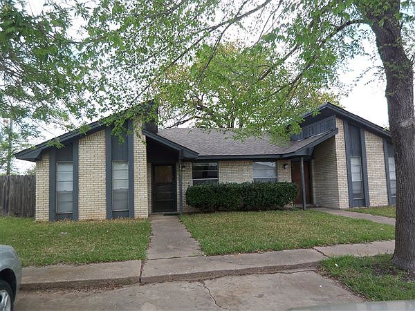 1st image of 1409 Hillside Dr