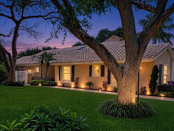 3rd image of 10356 Sunstream Lane