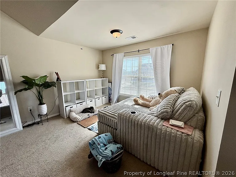 642 Regimental Dr — Photo 34