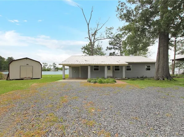 267 McRae Dr, Anacoco, LA 71403