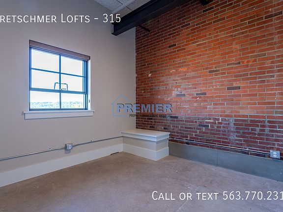 5th image of 895 Washington St #315