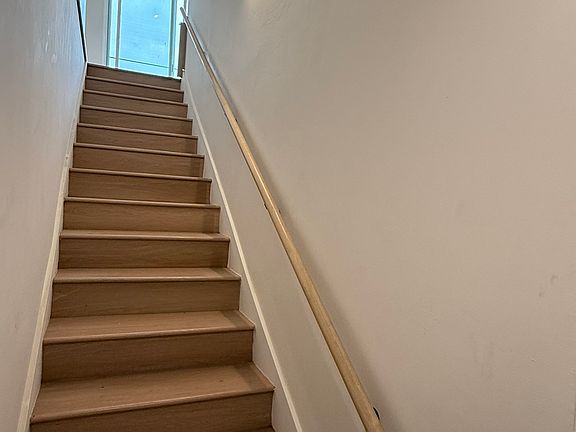 stairs to upper level