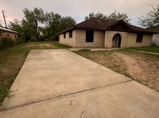 228 W 9th St, La Joya, TX 78560