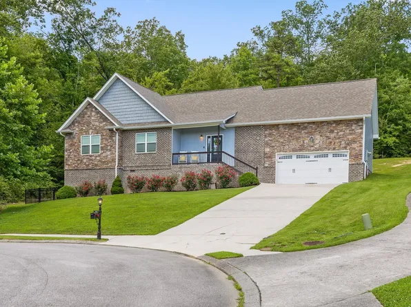 348 Harvest Ct, Soddy Daisy, TN 37379