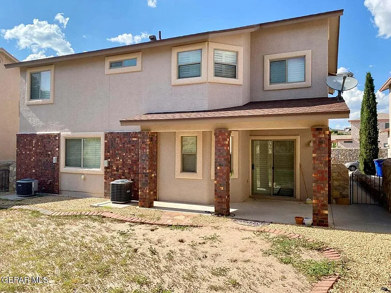 7334 Prickley Pear Dr — Photo 28